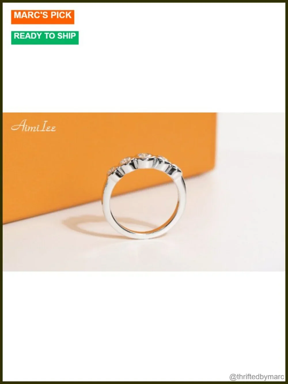 N/A sparkling moissanite
